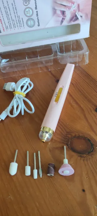 Kit Manicure Pedicure Elettrico Rosa Oro