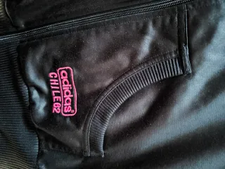 Sudadera Adidas Vintage Negra y Rosa Talla S