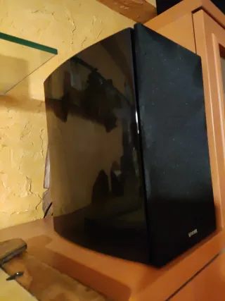 Altavoces Vieta Negros