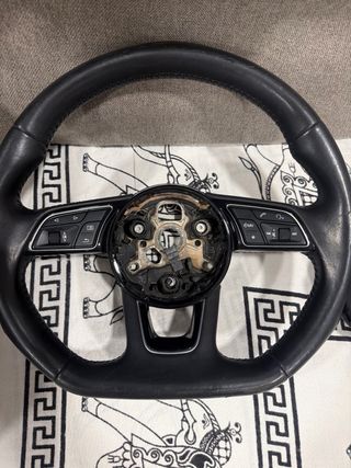 Volante Audi Negro achatado