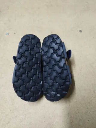 Haurrentzako txankletak Sandalias para niñ@s