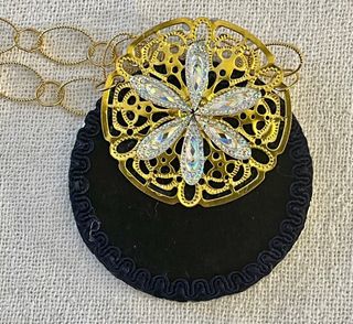 Collana lunga con ciondolo fatina