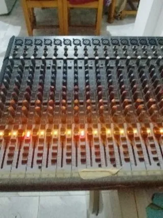 Mesa de estudio o cambio