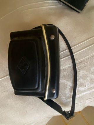 Cámara Agfa ISO-RAPID C con funda