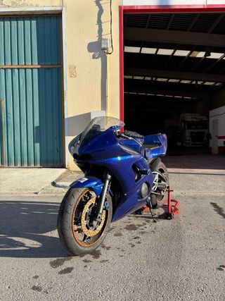 Yamaha R6 Circuito
