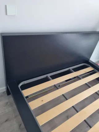 Cama casal com estrado 200x160