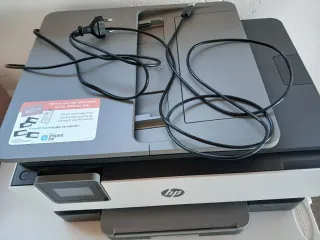 Impresora HP OfficeJet 8014e Multifunción