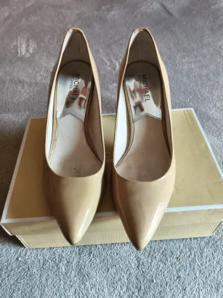 Zapatos Michael Kors color nude Talla 38