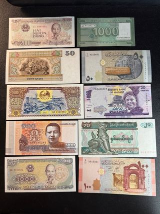 Lotes de Billetes (10) Internacionales Varios