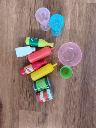 Cucina Ikea per bambini in legno in perfette condizioni + accessori