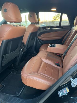 Mercedes-Benz GLE 2016