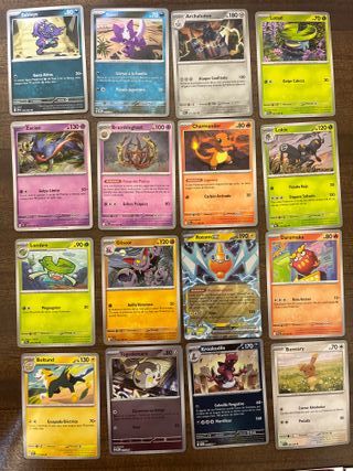 Lote Cartas Pokémon TCG Fuegos Fantasmales