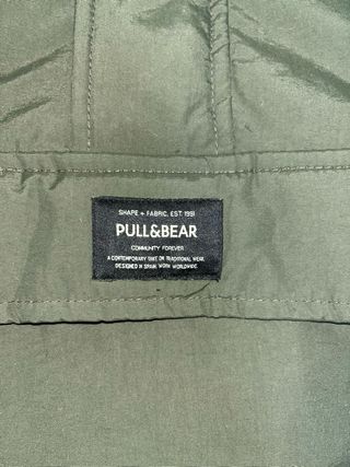 Chaqueta Pull&Bear verde militar