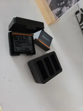 DJI Osmo Action con Palo Selfie y tripode