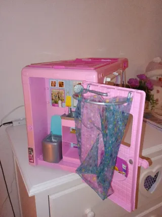 Camper di Barbie rosa