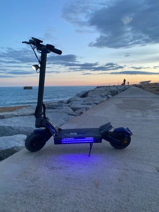 Patín Eléctrico Ecoxtreme tanck Ultimate 2000W