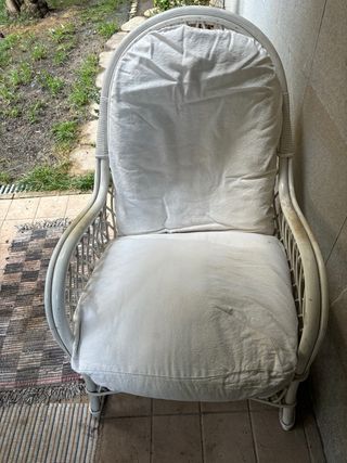 Poltrona in bambù con cuscini