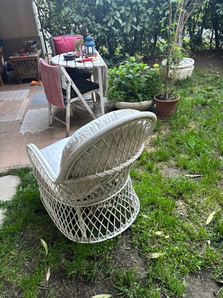 Poltrona in bambù con cuscini