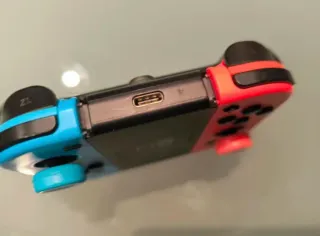 Nintendo Switch + 3 Juegos