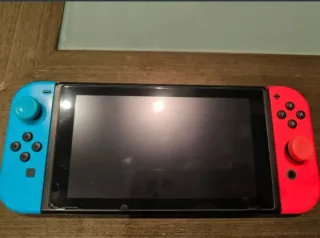 Nintendo Switch + 3 Juegos