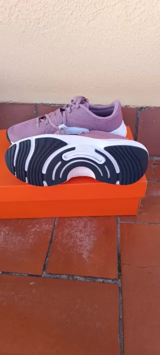 Zapatillas Nike Mujer Rosa y Blanco