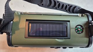 Radio Emergencia 20000mAh, Linterna y Bluetooth