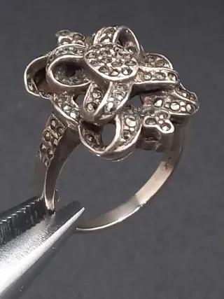 Anillo Plata Flor Marcasita