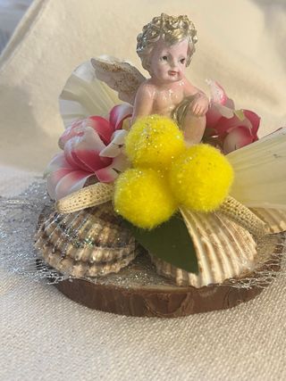 Angioletto Ritoccato a Mano con Fiori