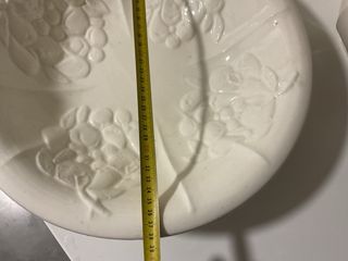 Fuente antigua cerámica