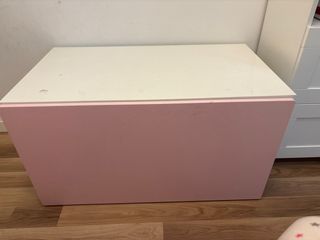 Baúl infantil Ikea rosa