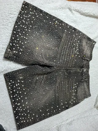 Short vaquero negro con brillantes talla 32 nuevo