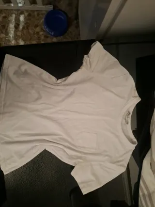 LOTE TRES CAMISETAS ZARA Y PULL&BEAR +MOCHILA ZARA