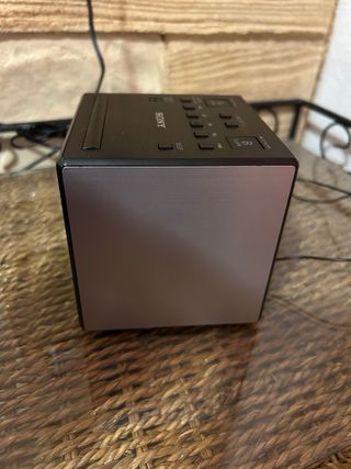 Radio Despertador Sony ICF-C1 Proyector Hora