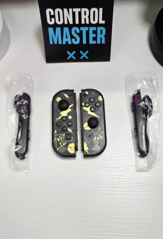 Mandos Nintendo Switch Pikachu