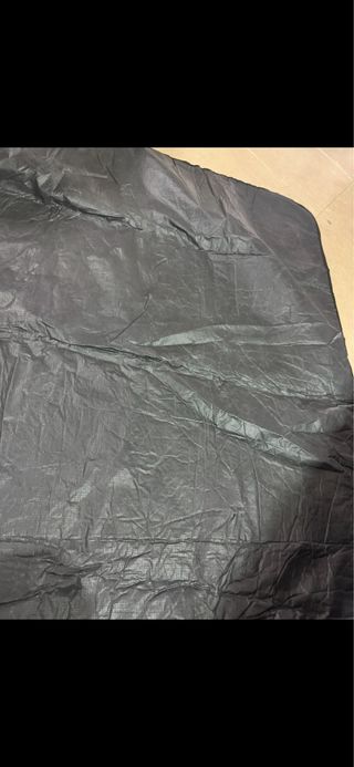 Manta para campo de cuadros roja y negra