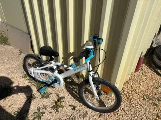 Bicicleta infantil B-Twin 16