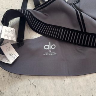 Conjunto Alo Yoga Leggings y Sujetador Deportivo G