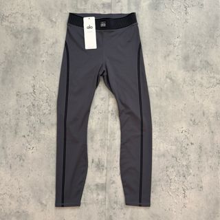 Conjunto Alo Yoga Leggings y Sujetador Deportivo G