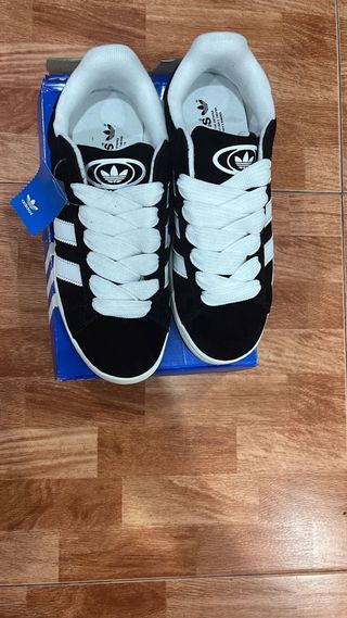 Adidas Campus Negras Talla 41.5