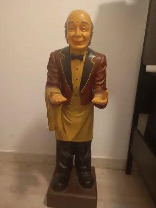 Figura Mayordomo Camarero