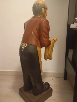 Figura Mayordomo Camarero