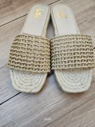 Sandalias Yute Claudia Beige