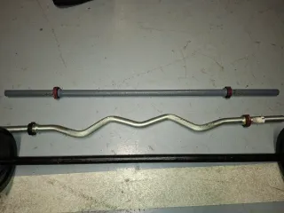 Barras de pesas (curl y recta)