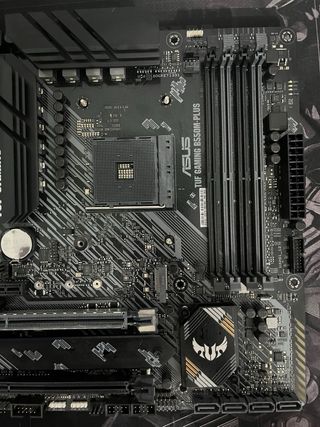 Placa Base ASUS TUF GAMING B550M-PLUS