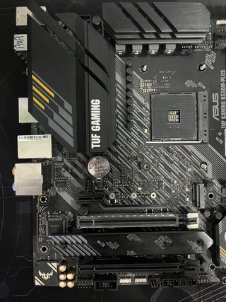 Placa Base ASUS TUF GAMING B550M-PLUS