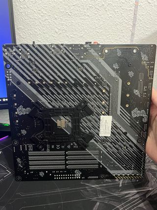 Placa Base ASUS TUF GAMING B550M-PLUS