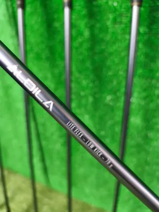 Palos de Golf Hierros King Cobra