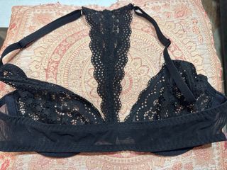 Sujetador de encaje negro