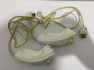 Mandos Wii y Nunchuk blancos