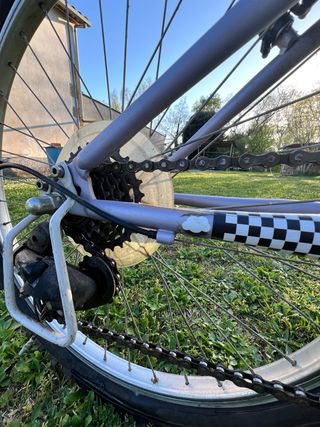 Bicicleta B'Twin Morada